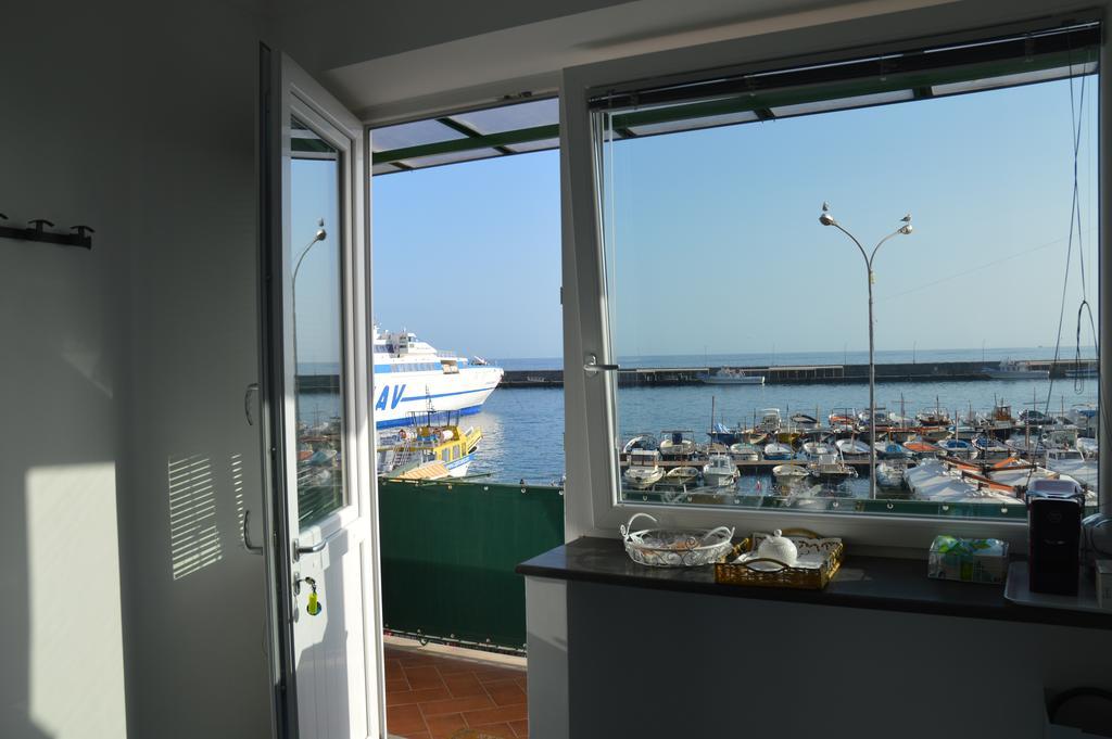 Il Porto Capri Casa Vacanza Экстерьер фото