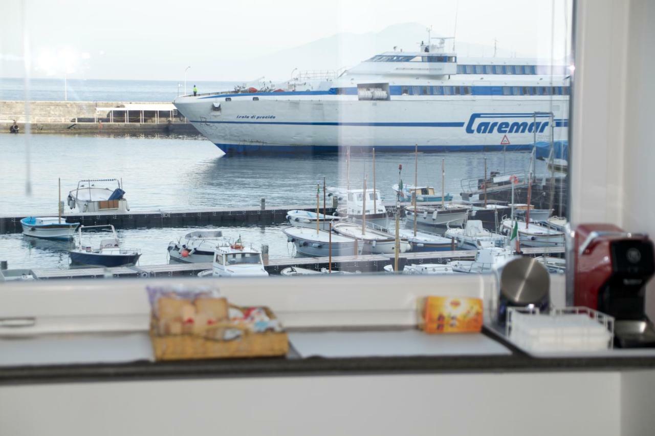 Il Porto Capri Casa Vacanza Экстерьер фото